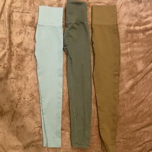 Set of 3, Set Active leggings, FP Movement leggings, all 3 included, yoga pants